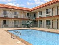 Travelodge Aurora Denver Area Екстериор снимка