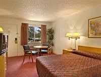 Travelodge Aurora Denver Area Екстериор снимка