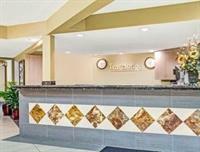 Travelodge Aurora Denver Area Екстериор снимка